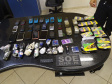 SOE apreende adolescentes que tentavam arremessar 605 gramas de maconha e 23 celulares em unidade penal de Foz