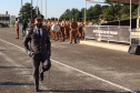Profissionais de segurança pública são homenageados pelo ministro André Mendonça na APMG, em São José dos Pinhais
