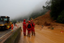 Forças de salvamento fazem nova varredura na BR-376 e não encontram vítimas