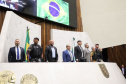 Policiais da Rone recebem homenagem na Assembléia Legislativa do Paraná