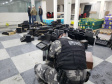 Polícia Militar fecha cassino clandestino em Curitiba e apreende 111 máquinas de caça níquel