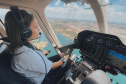 Primeira copiloto mulher da Casa Militar tem brevê para guiar aviões e helicópteros