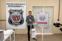 A Polícia Penal do Paraná (PPPR), em parceria com o Conselho da Comunidade e a Universidade Estadual de Ponta Grossa (UEPG), inaugurou nesta quarta-feira (26) uma fábrica de absorventes na Cadeia Pública Hildebrando de Souza, em Ponta Grossa, nos Campos Geraios. O projeto visa garantir este item de higiene a todas as mulheres privadas de liberdade no Estado.  Quatro apenadas receberam qualificação profissional para atuarem no setor de trabalho da nova fábrica produzindo os materiais absorventes. As mulheres