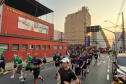 6ª Corrida do Fogo leva mais de duas mil pessoas às ruas de Curitiba