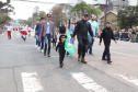 Desfile com milhares de pessoas festeja os 202 anos da Independência do Brasil