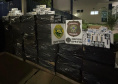 PMPR e PF apreendem 7.350 pacotes de cigarros ilegais em operação