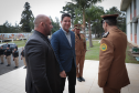 Autoridades do Estado recebem honrarias da Polícia Militar do Paraná