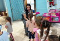 Polícia Penal do Paraná realiza entrega de brinquedos para 168 crianças em Rio Bonito do Iguaçu