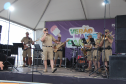 Nem a chuva afasta o público: Banda da PMPR agita o Palco Sunset em Shangri-Lá