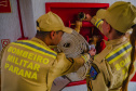 Bombeiros orientam a população sobre emergências em casas noturnas, cinemas e teatros