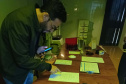 "Sala do Crime" do Museu de Ciências Forenses transforma perícia em experiência interativa