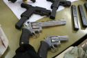 Polícia prende três suspeitos de tráfico de drogas e comércio ilegal de armas