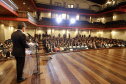 O governador Beto Richa participa da solenidade de formatura do Curso de Formação Técnico-Profissional de Escrivães de Polícia. Participaram da solenidade: secretário de Segurança Wagner Mesquita, Delegado Geral da Polícia Civil, Julio Cezar Reis e demais autoridades.Curitiba, 30-09-16.Foto: Arnaldo Alves / ANPr.