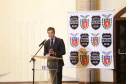 O governador Beto Richa participa da solenidade de formatura do Curso de Formação Técnico-Profissional de Escrivães de Polícia. Participaram da solenidade: secretário de Segurança Wagner Mesquita, Delegado Geral da Polícia Civil, Julio Cezar Reis e demais autoridades.Curitiba, 30-09-16.Foto: Arnaldo Alves / ANPr.