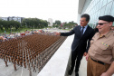 O governador Beto Richa participou nesta quinta-feira, no Palácio Iguaçu, da formatura de 1.098 policiais e bombeiros militares que atua rão em Curitiba, Região Metropolitana e no Litoral. Foto Orland Kissner. ANPR 12/01/2017.