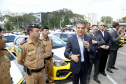 O governador Beto Richa entregou nesta terça-feira (31), em Curitiba, mais um lote de viaturas para a Polícia Militar do Paraná. Richa repassou também dez vans para as ações do programa Família Paranaense, desenvolvido pela Secretaria da Família e Desenvolvimento Social. Curitiba,31/10/2017 Foto:Jaelson Lucas / ANPr