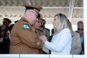 A governadora Cida Borghetti presidiu nesta quarta-feira (11) a solenidade em que a coronel Audilene Rosa de Paula Dias Rocha assumiu o comando-geral da Polícia Militar do Paraná. Ela substitui ao coronel Maurício Tortato e é a primeira mulher a assumir essa função. A solenidade aconteceu na Academia Policial Militar do Guatupê, em São José dos Pinhais. Curitiba.11/04/2018 Foto:Jaelson Lucas / ANPr