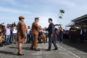 Governador Carlos Massa Ratinho Júnior participa da cerimônia de troca de comando da Polícia Militar do Paraná. O novo camandante-geral é o coronel Péricles de Matos. Ele substitui no cargo a coronel Audilene Dias Rocha.  -  Curitiba, 08/01/2019  -  Foto: Rodrigo Félix Leal