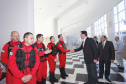O governador Carlos Massa Ratinho Junior homenageou, nesta segunda-feira (1/4) bombeiros do Estado e profissionais de outras áreas enviados pelo Paraná para apoio aos trabalhos em Brumadinho (MG), após o rompimento da barragem da Mina do Feijão. Curitiba, 01-04-19.Foto: Arnaldo Alves / ANPr.