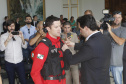 O governador Carlos Massa Ratinho Junior homenageou, nesta segunda-feira (1/4) bombeiros do Estado e profissionais de outras áreas enviados pelo Paraná para apoio aos trabalhos em Brumadinho (MG), após o rompimento da barragem da Mina do Feijão. Curitiba, 01-04-19.Foto: Arnaldo Alves / ANPr.