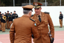 Colombo, 09 de julho de 2019. Passagem de Comando do 22º BPM. Foto: Cel. QOPM Valterlei Mattos de Souza, Comandante do 6º CRPM, cumprimenta o Ten.-Cel. QOPM Luiz Marcelo Mazieiro Jakiemiv por ter assumido o Comando do 22º BPM.