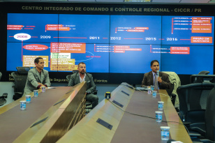 Coletiva_rachel_genofre5.jpg