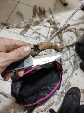 SOE de Foz do Iguaçu prende homens que lançariam fumo e maconha para dentro de unidade prisional