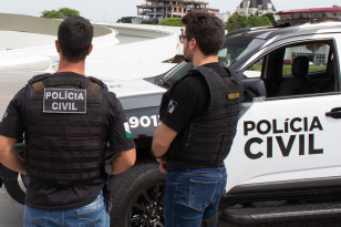 Polícia Civil prende seis pessoas envolvidas com golpes na compra e venda de veículos estimados em R$500 mil  