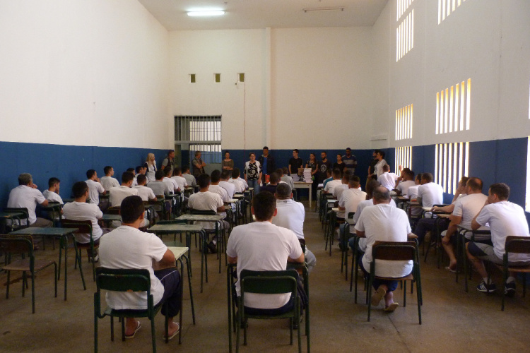Presos estudando em Londrina