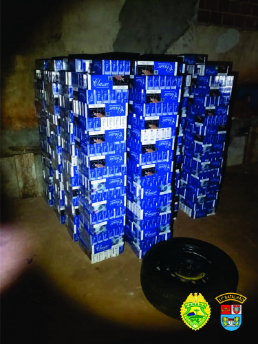 Mais de 30 mil maços de cigarro contrabandeado são apreendidos pelo 11º Batalhão em Campo Mourão, no centro-oeste do Paraná