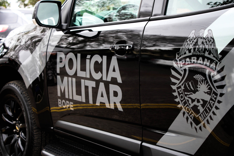 BOPE prende homem e apreende diversos produtos após roubo a casa em Colombo, na RMC