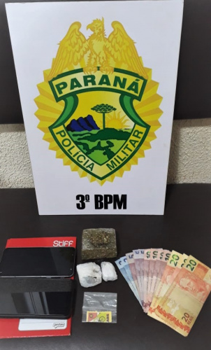 Oito armas são apreendidas e três foragidos da justiça encaminhados pela PM durante o fim de semana