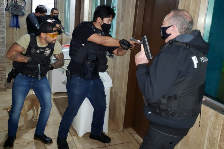 PCPR prende duas pessoas em operação no Norte Pioneiro