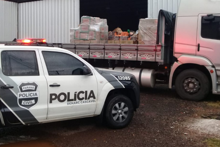 Polícia Civil e PFolícia Federal apreendem 3,5 toneladas de maconha em Cascavel