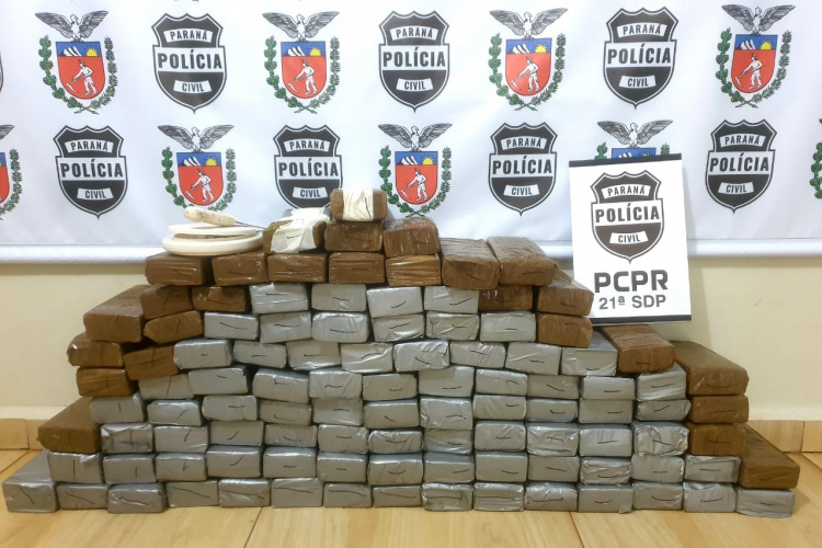 Polícia Civil apreende cerca de 100 quilos de maconha em Cianorte