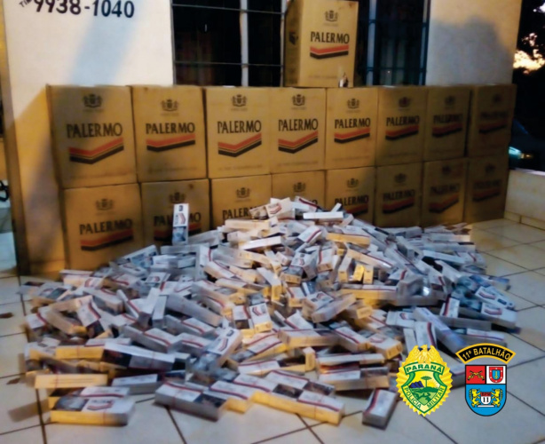 Carro com 1,2 mil pacotes de cigarro é apreendido pela PM em Roncador (PR), no Centro-oeste do estado