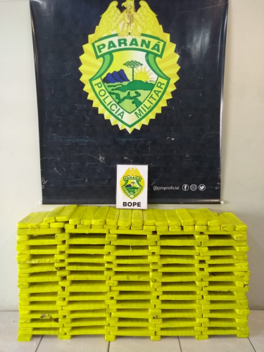 PM apreende mais de 100 quilos de maconha e prende três suspeitos em Curitiba