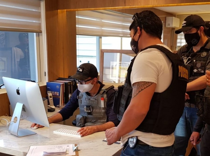 Polícia Civil investiga médico suspeito de abusar sexualmente de adolescente em Curitiba