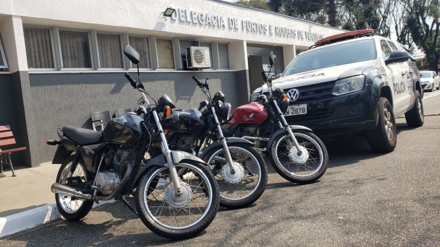 Polícia Civil recupera três motocicletas furtadas em Curitiba e RMC
