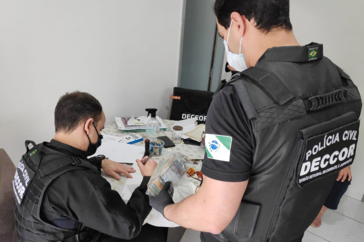 Polícias Civil do Paraná e de São Paulo prendem sete suspeitos de desviar milhões de reais destinados à saúde