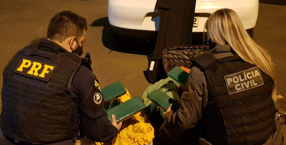 PCPR e PRF apreendem cerca de 55 quilos de maconha em Guarapuava