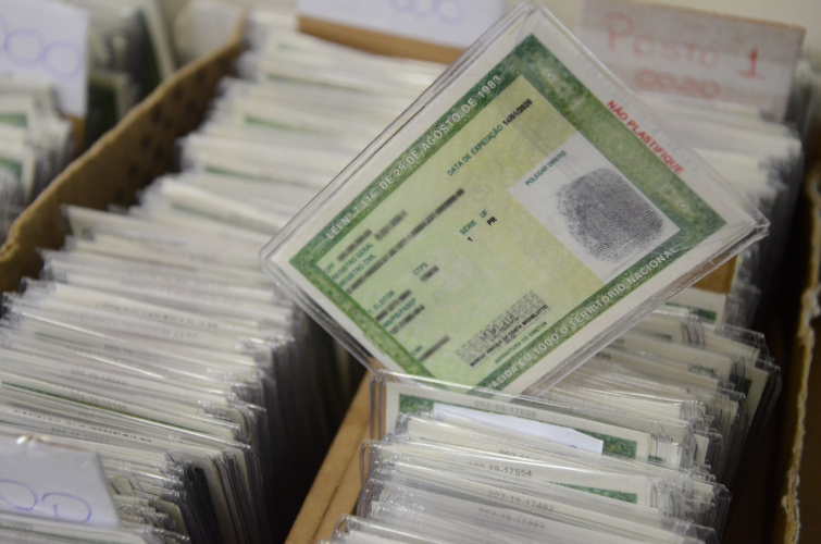 PCPR atende mais de 139 mil cidadãos para emissão emergencial de RGs durante pandemia
