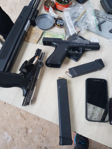 PM prende seis pessoas por envolvimento em roubo de cargas e explosão de caixas eletrônicos em Contenda (PR)