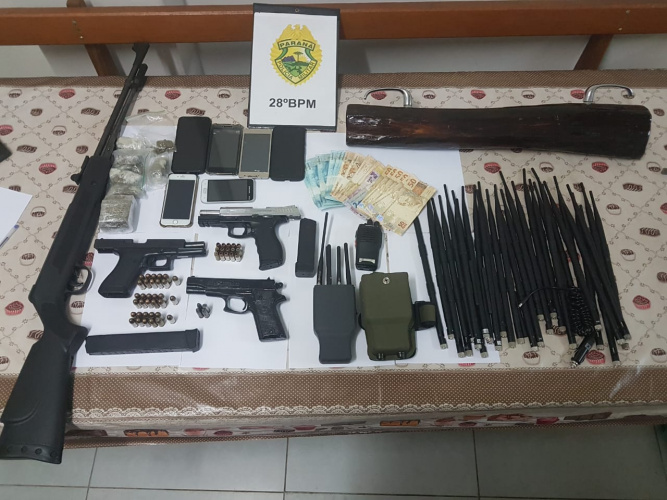 PM prende seis pessoas por envolvimento em roubo de cargas e explosão de caixas eletrônicos em Contenda (PR)