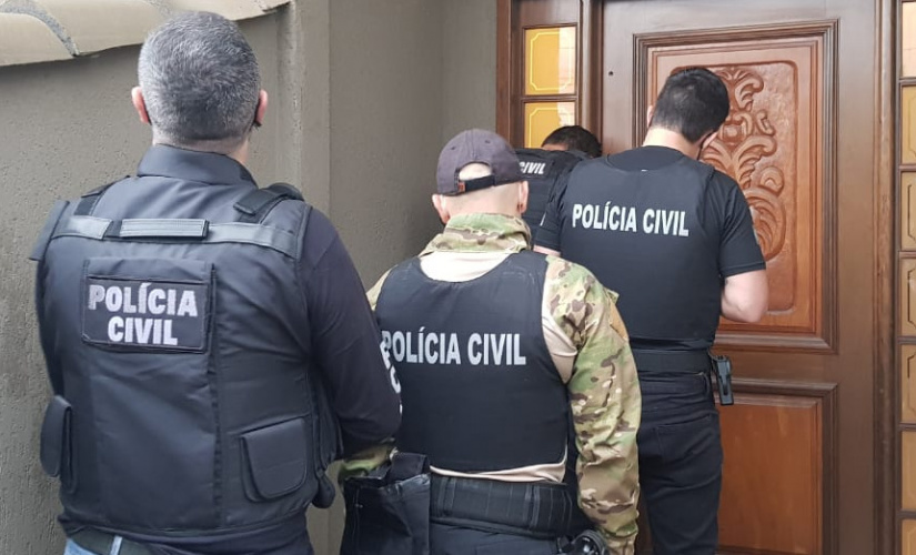 Polícia Civil prende sete integrantes de associação criminosa que criava sites falsos para aplicar golpes