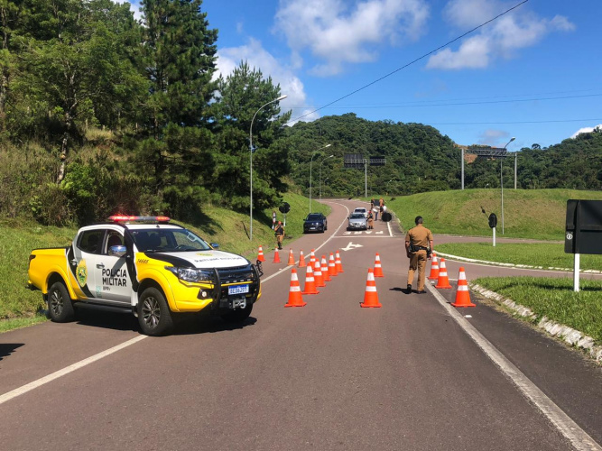 Trânsito na Estrada da Graciosa será totalmente liberado no domingo de manhã