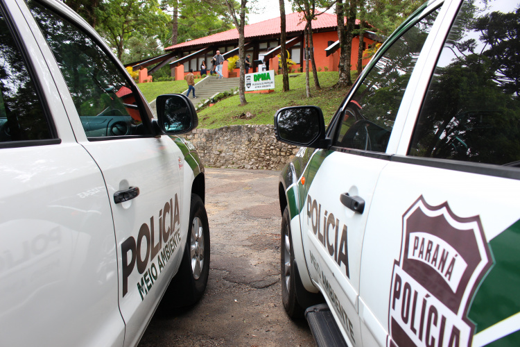 Polícia Civil prende homem por maus-tratos em Fazenda Rio Grande