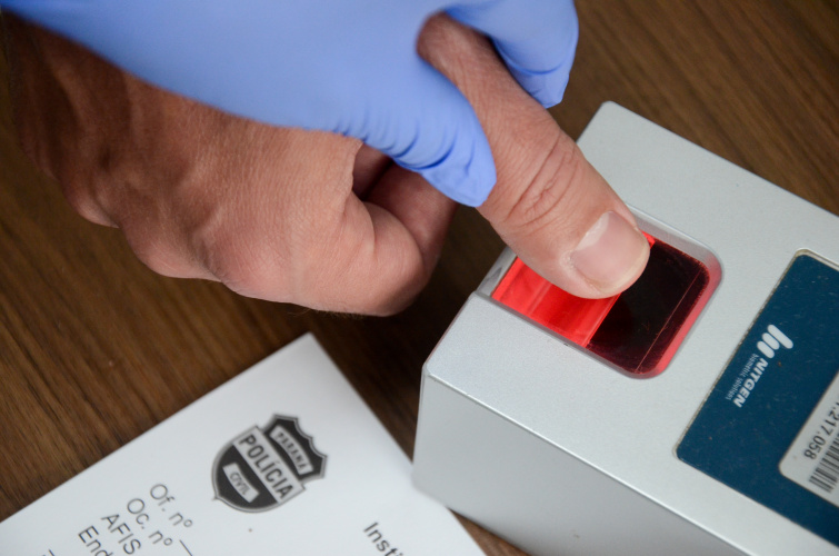 PCPR realiza treinamento de policiais civis para uso de sistema online de identificação por impressões digitais