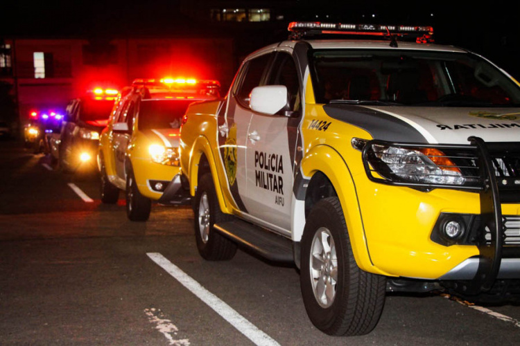 Ação de fiscalização urbana fecha cinco pontos comerciais em Curitiba