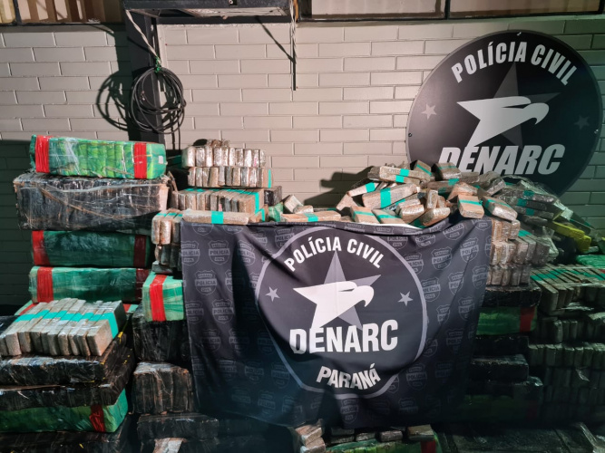 PCPR apreende 1 tonelada de maconha em Foz do Iguaçu